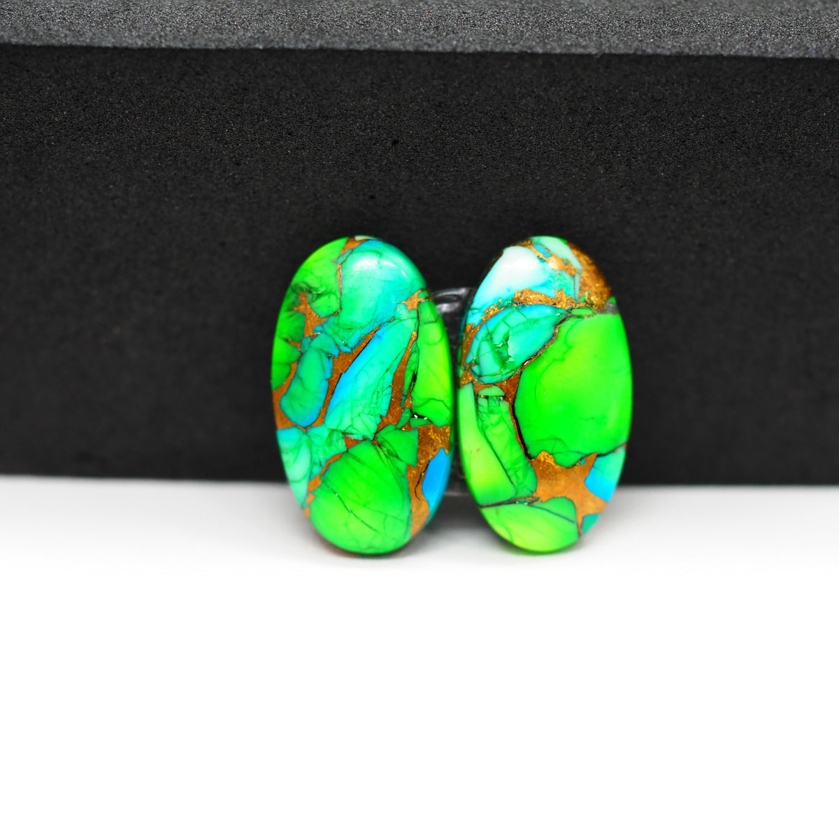 Peacock Dahlia composite pair 19x11x3mm 12.5ct oval cabochon - photo 4