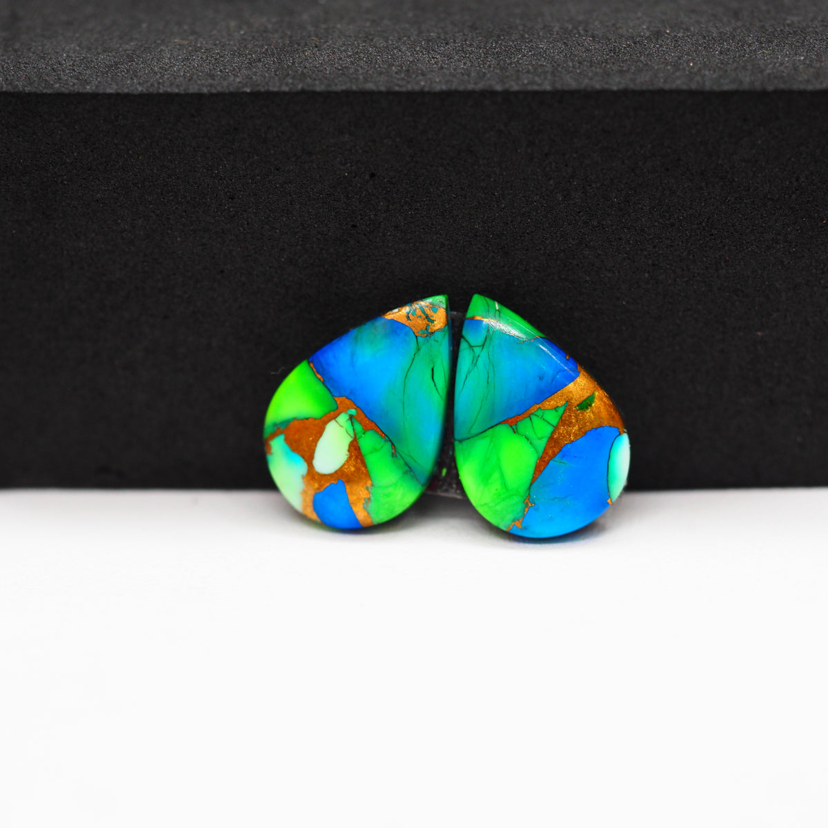 Peacock Dahlia composite pair 17x11x3mm 10.5ct pear cabochon - photo 4