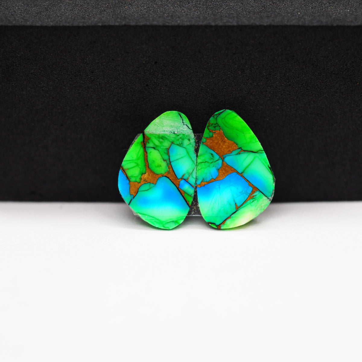 Peacock Dahlia composite pair 17x11x3mm 11ct freeform cabochon - photo 4