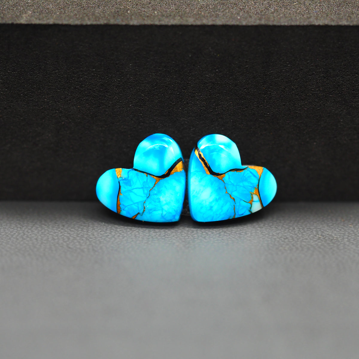 Kingman Ice Blue Dahlia Composite Heart Cabochon Pair 13x14x3mm 10ct - icy blue and white stone with copper veining - Pedra Gems