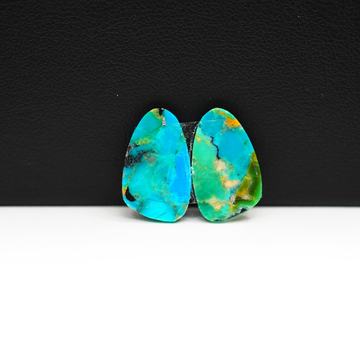 Mohave Buffalo composite pair 17x10x3mm 8ct freeform cabochon Kingman - photo 3