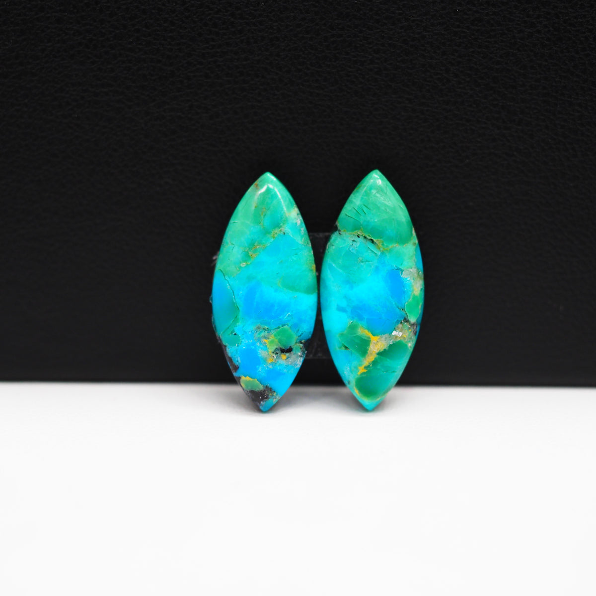 Mohave Buffalo composite pair 23x10x3mm 11ct marquise navette cabochon Kingman - photo 4