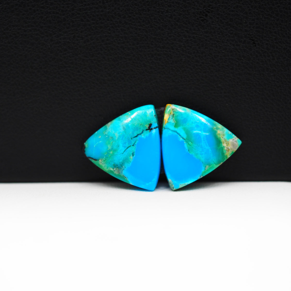 Mohave Buffalo composite pair 15x15x3mm 11ct trillion cabochon Kingman - photo 4