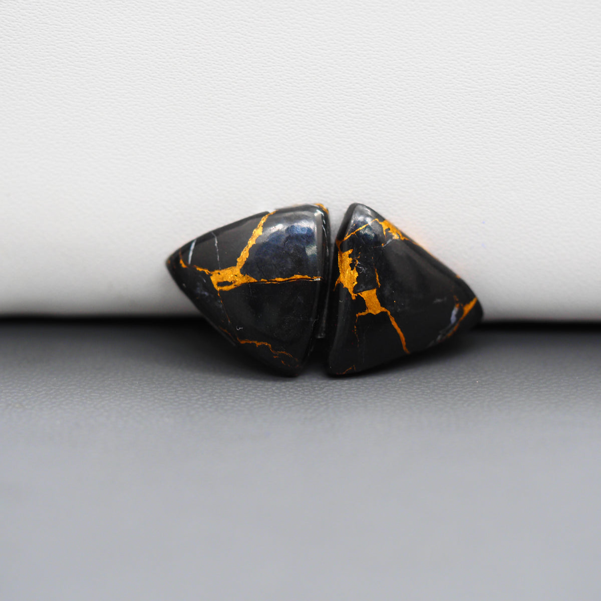 Kingman Black Buffalo Copper Composite Trillion Cabochon Pair 16x15x3mm 12ct - black stone with bright copper veins - Pedra Gems