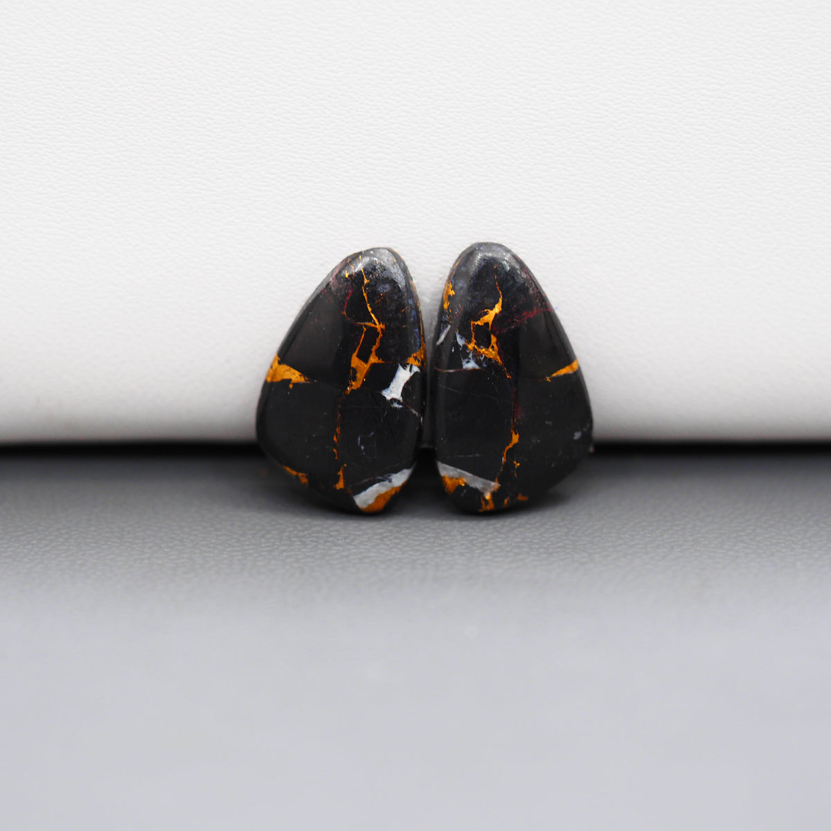 Kingman Black Buffalo Copper Composite Freeform Cabochon Pair 18x11x3mm 10.5ct - black stone with bright copper veins - Pedra Gems