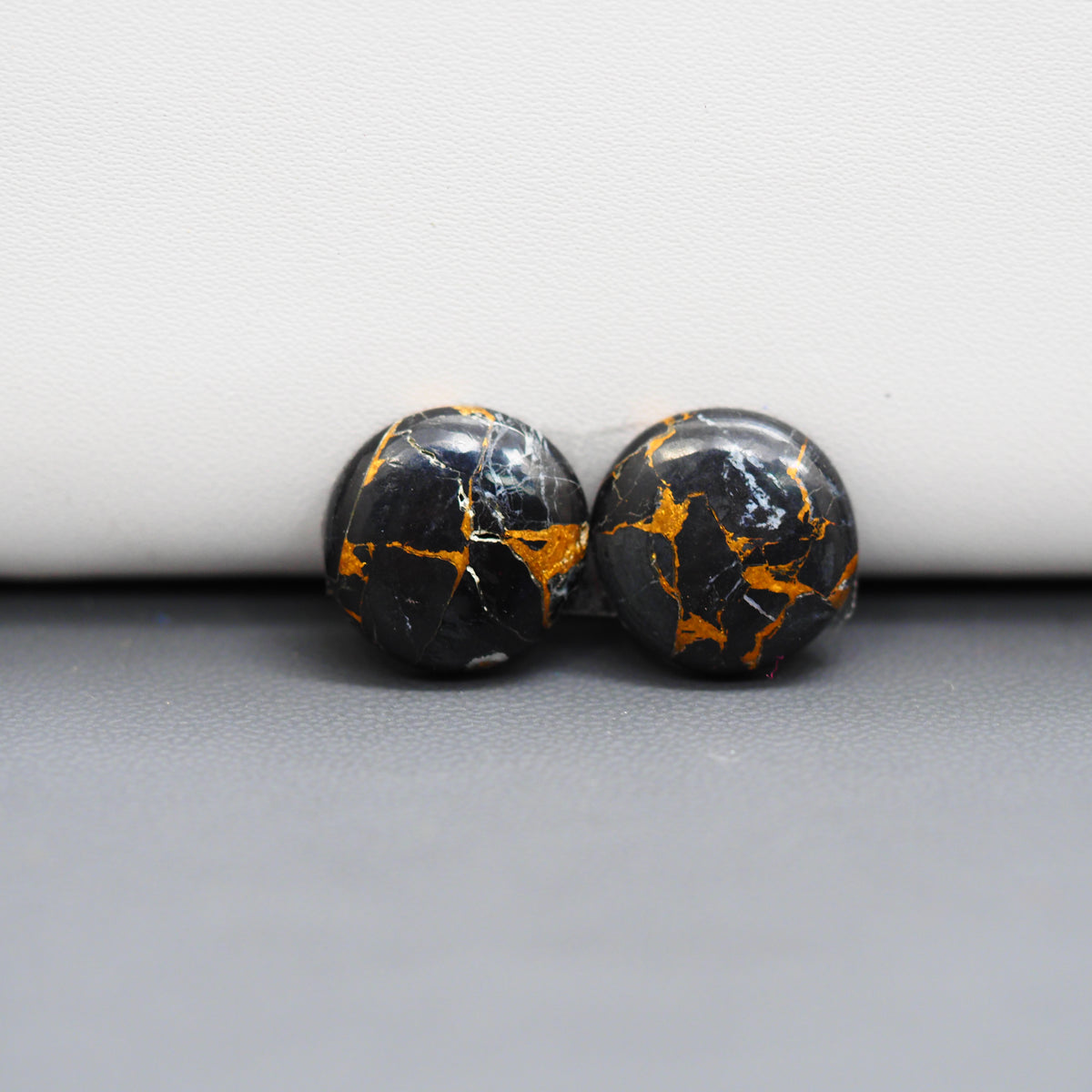 Kingman Black Buffalo Copper Composite Round Cabochon Pair 14x14x4mm 14.5ct - black stone with bright copper veins - Pedra Gems