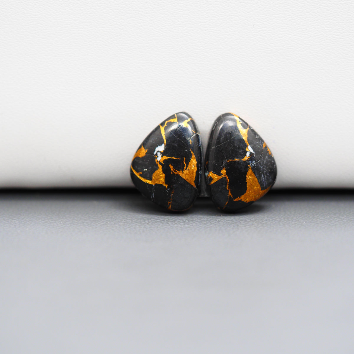 Kingman Black Buffalo Copper Composite Freeform Cabochon Pair 16x12x3mm 11.5ct - black stone with bright copper veins - Pedra Gems