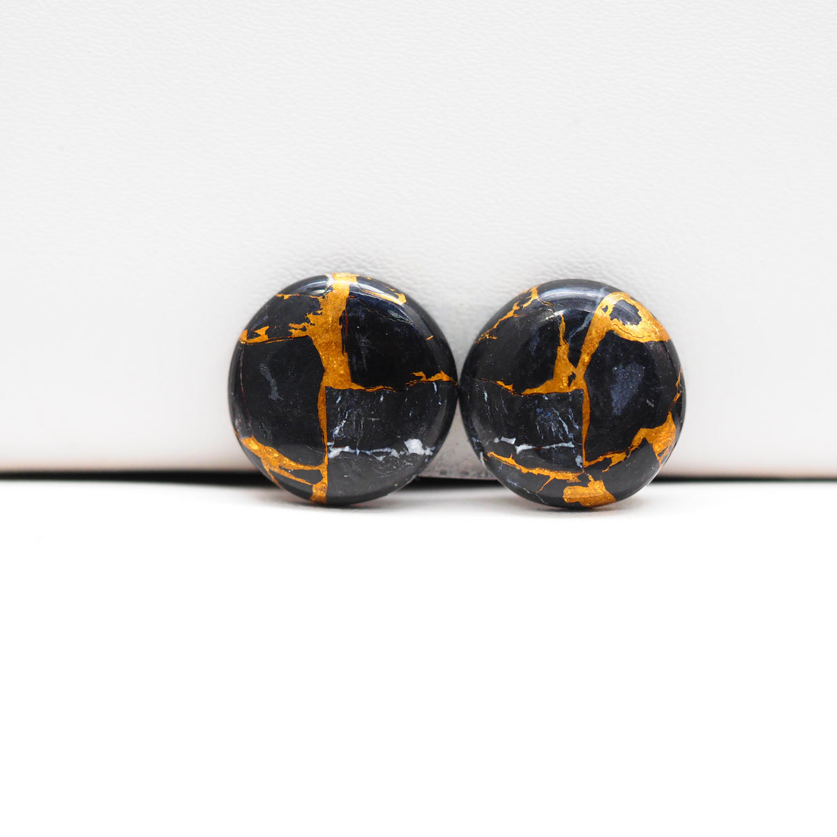 Kingman Black Buffalo Copper Composite Round Cabochon Pair 14x14x4mm 14.5ct - black stone with bright copper veins - Pedra Gems