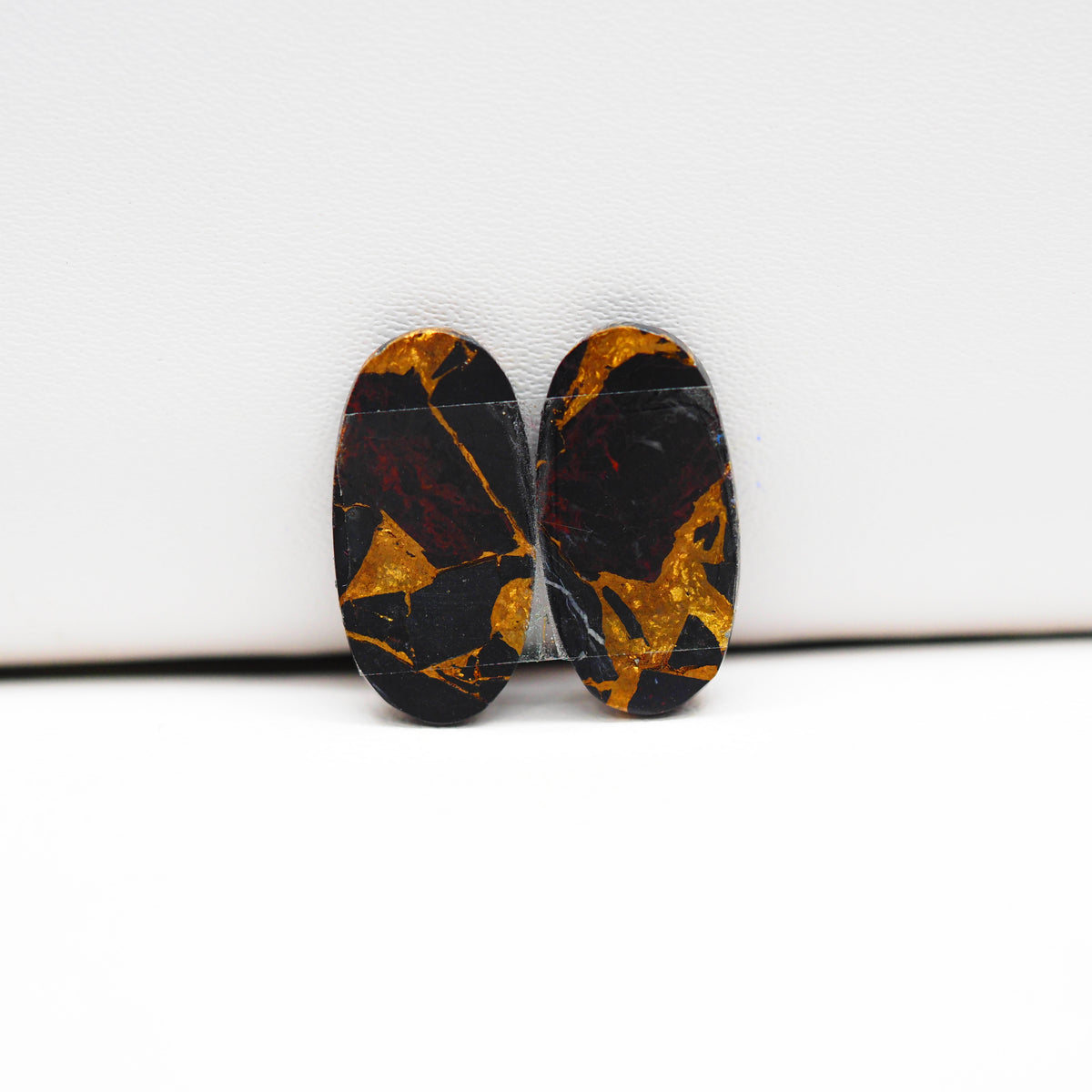 Kingman Black Buffalo Copper Composite Oval Cabochon Pair 18x9x3mm 10.5ct - black stone with bright copper veins - Pedra Gems