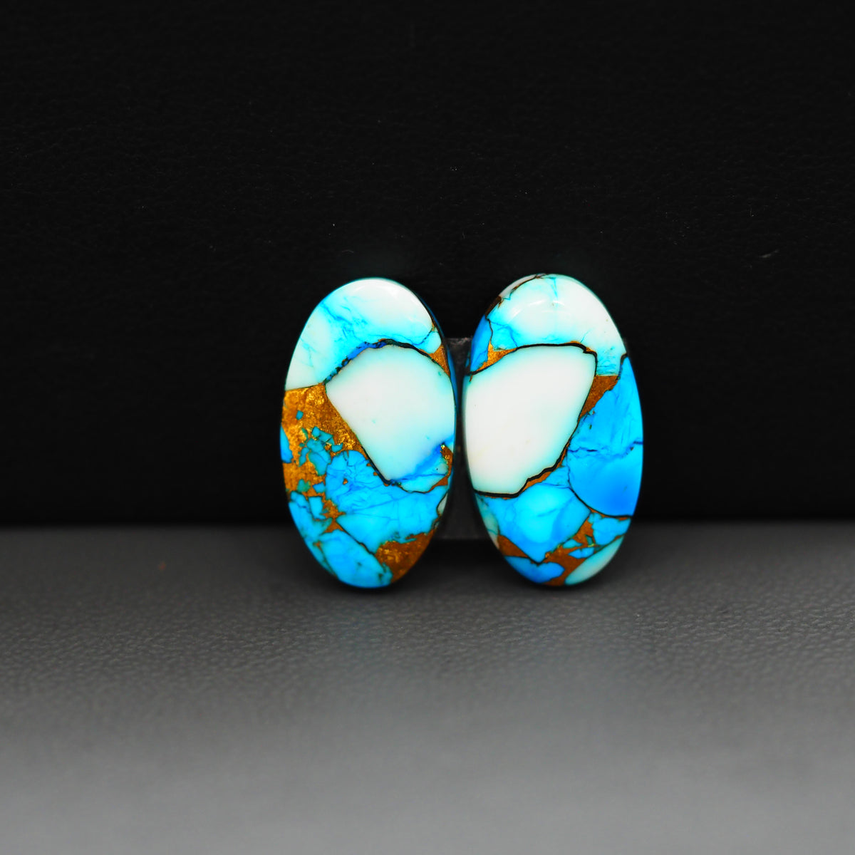 Kingman Ice Blue Dahlia Composite Oval Cabochon Pair 19x11x3mm 13.5ct - icy blue and white stone with copper veining - Pedra Gems