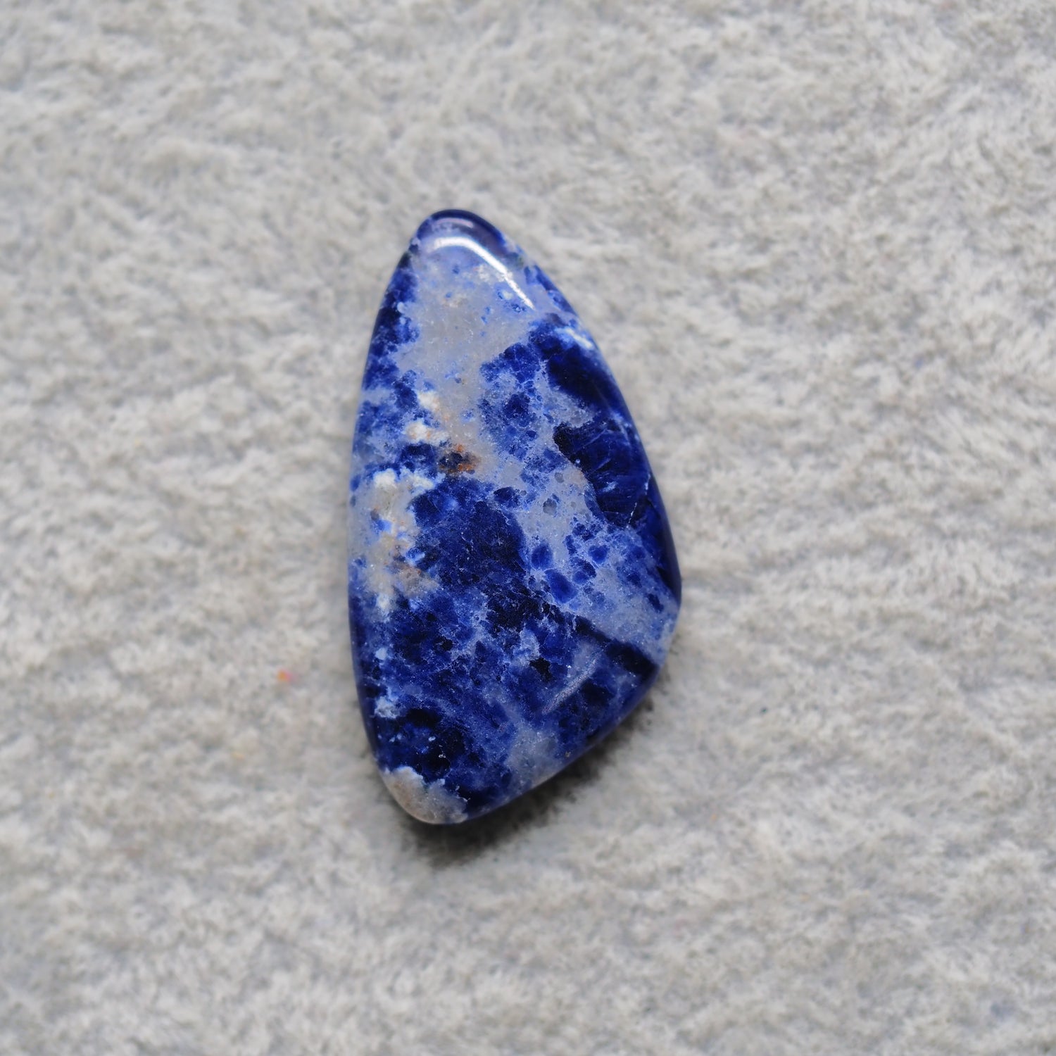 Natural Sodalite Pear Cabochon 28x15mm 12.5ct - Royal Blue with White Calcite Veining - Pedra Gems