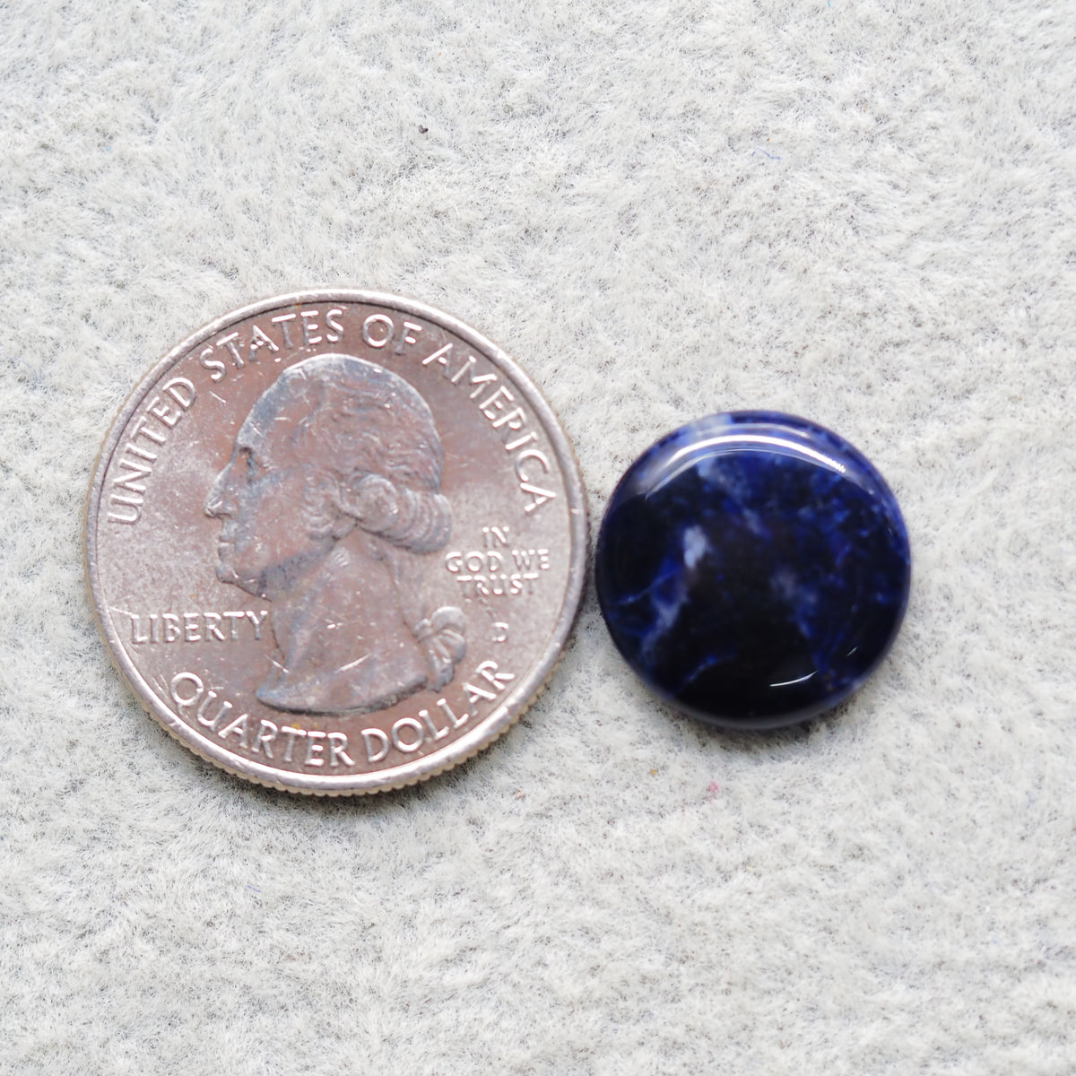 Natural Sodalite Round Cabochon 15x15mm 5ct - Royal Blue with White Calcite Veining - Pedra Gems