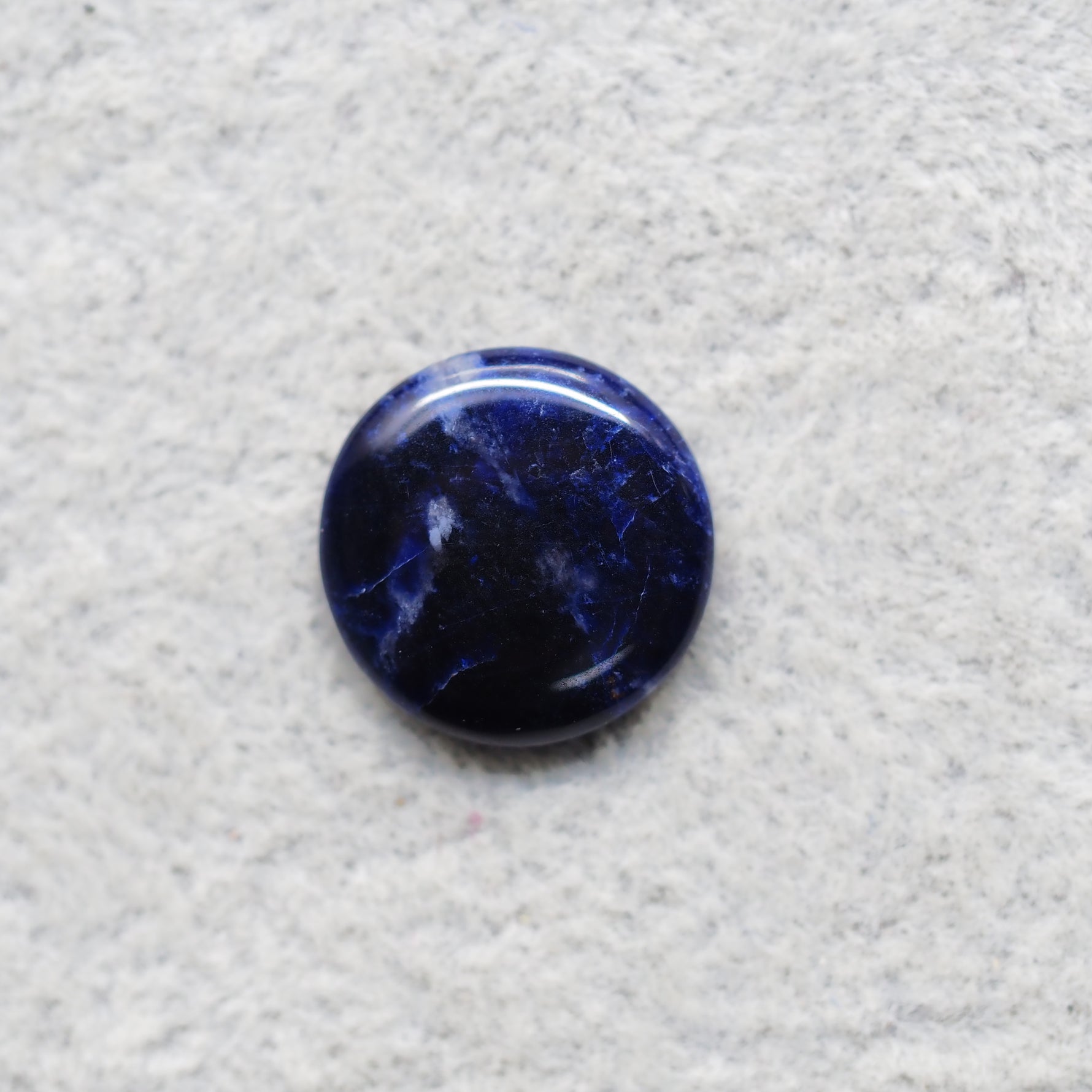Natural Sodalite Round Cabochon 15x15mm 5ct - Royal Blue with White Calcite Veining - Pedra Gems