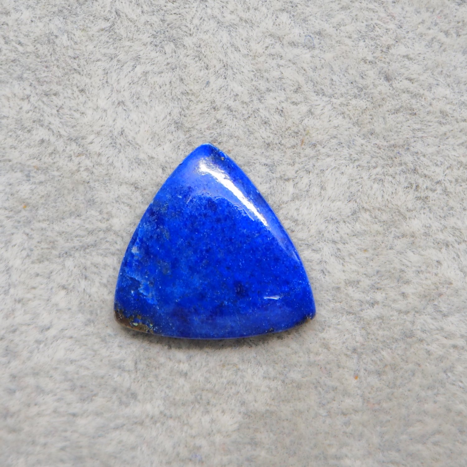 Natural Lapis Lazuli Trillion Cabochon 19x19mm 9ct – Pedra Gems One of a Kind Loose Gemstone
