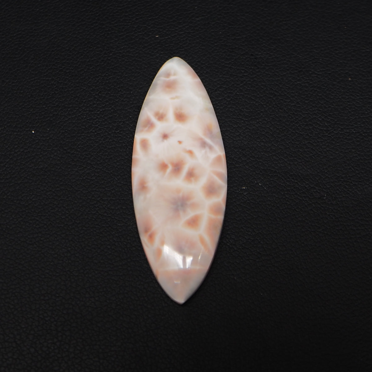 Natural Pink Natrolite (Thomsonite) Marquise Cabochon 29x13x4mm 9.5ct - view 4 - Pedra Gems