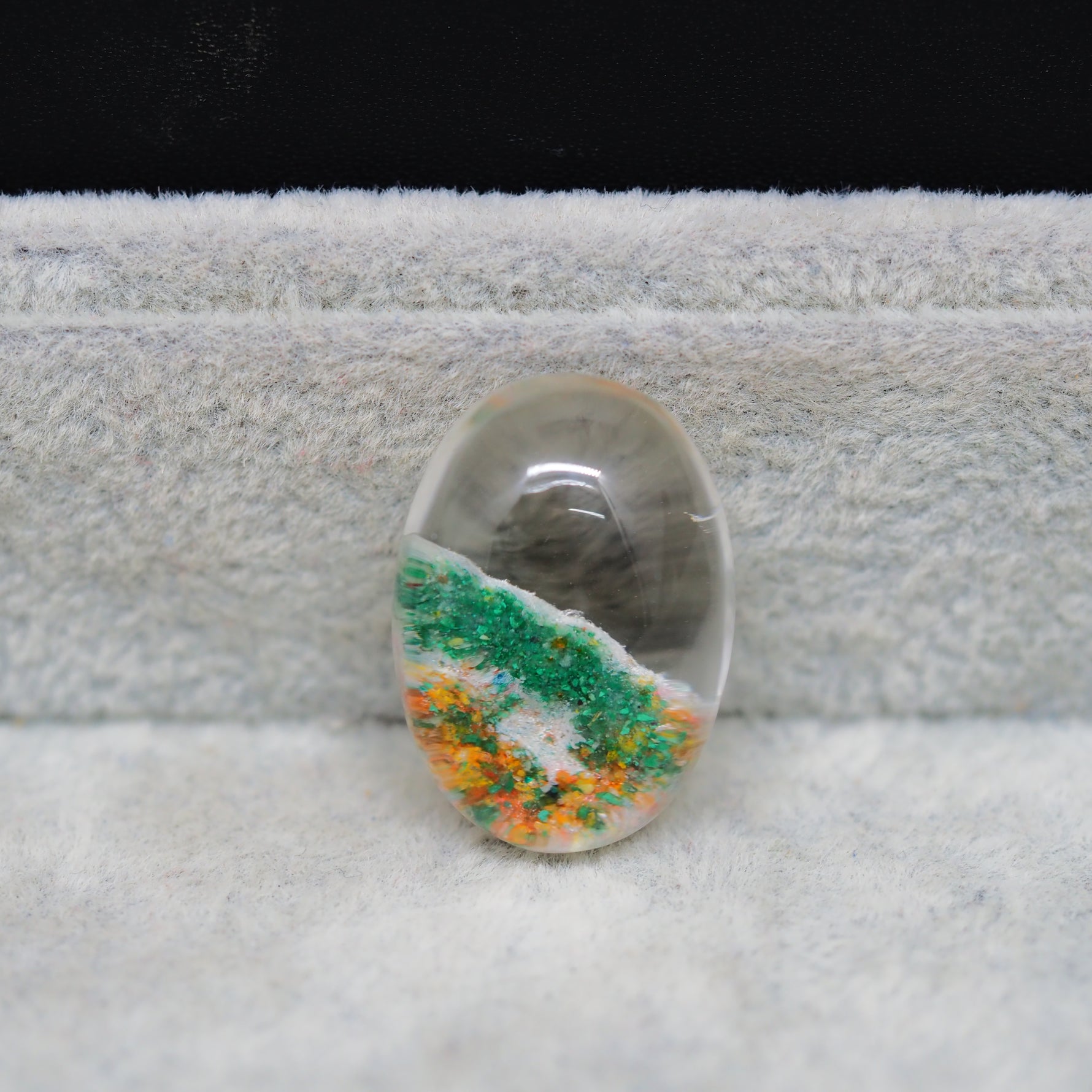 Garden Quartz drill fill cabochon 24x17mm close-up mineral inclusion detail Pedra Gems