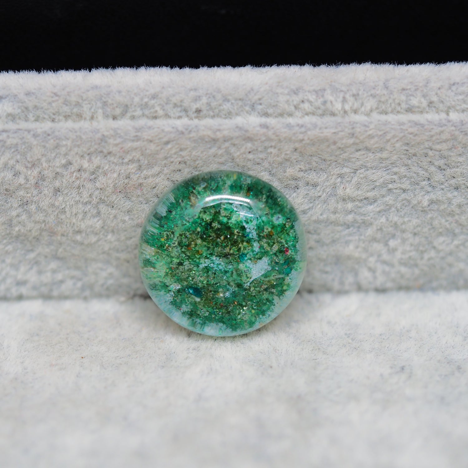 Garden quartz drill fill cabochon 20x20mm round top view coin size comparison