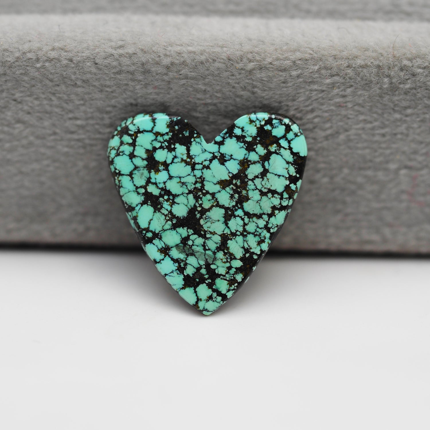 Natural Tibetan Turquoise Cabochon Gemstone Heart Shape 19x18x2 MM