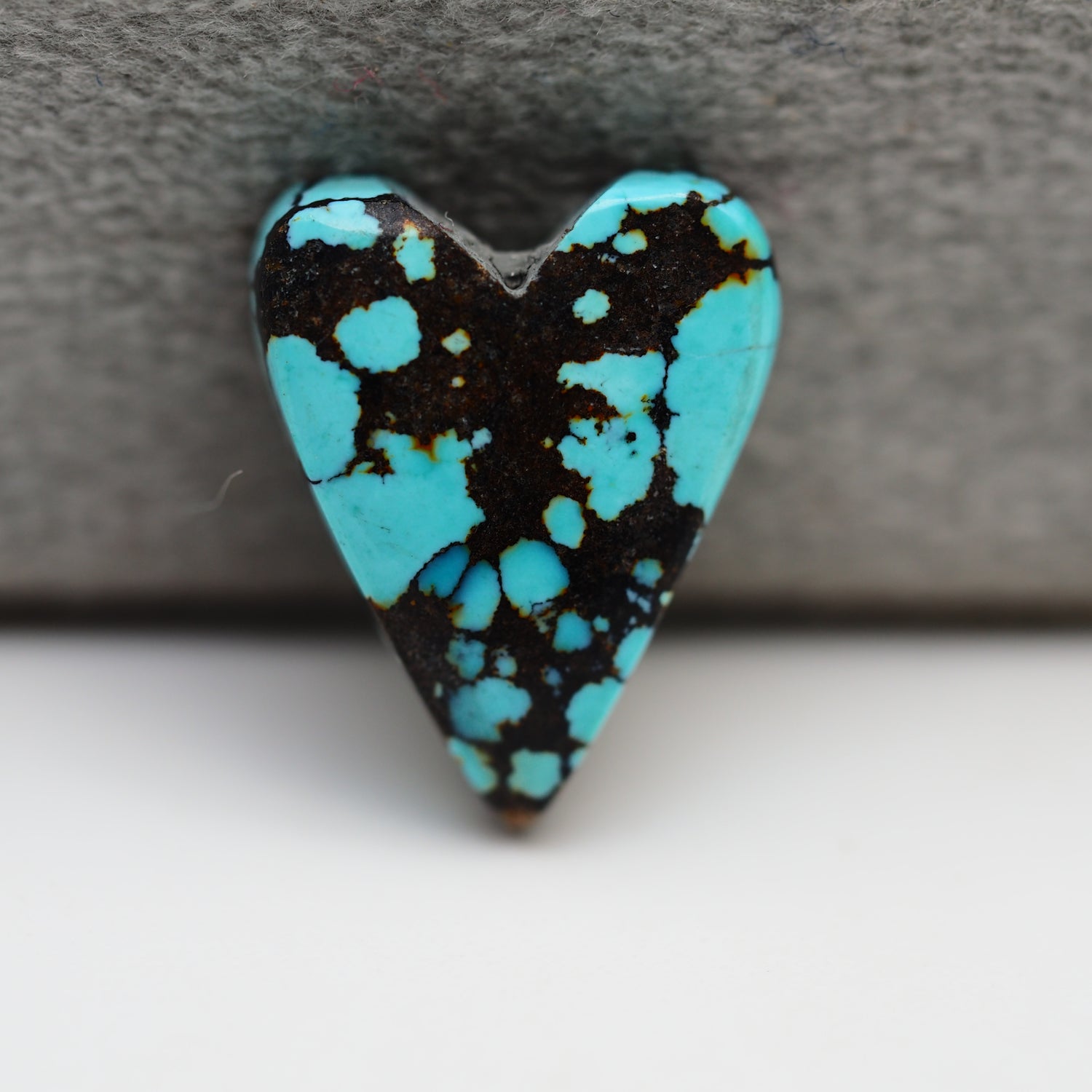 Natural Tibetan Turquoise Cabochon Gemstone Heart Shape 16x13x4 MM