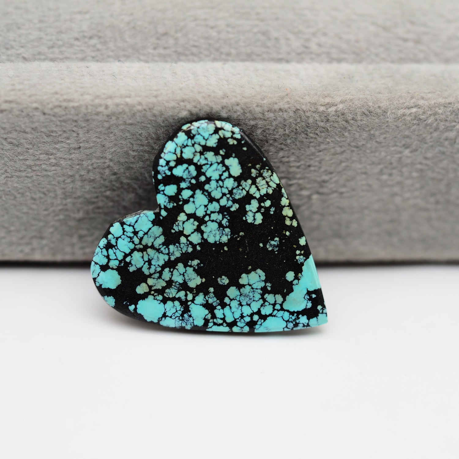 Natural Tibetan Turquoise Cabochon Gemstone Heart Shape 24x23x2 MM