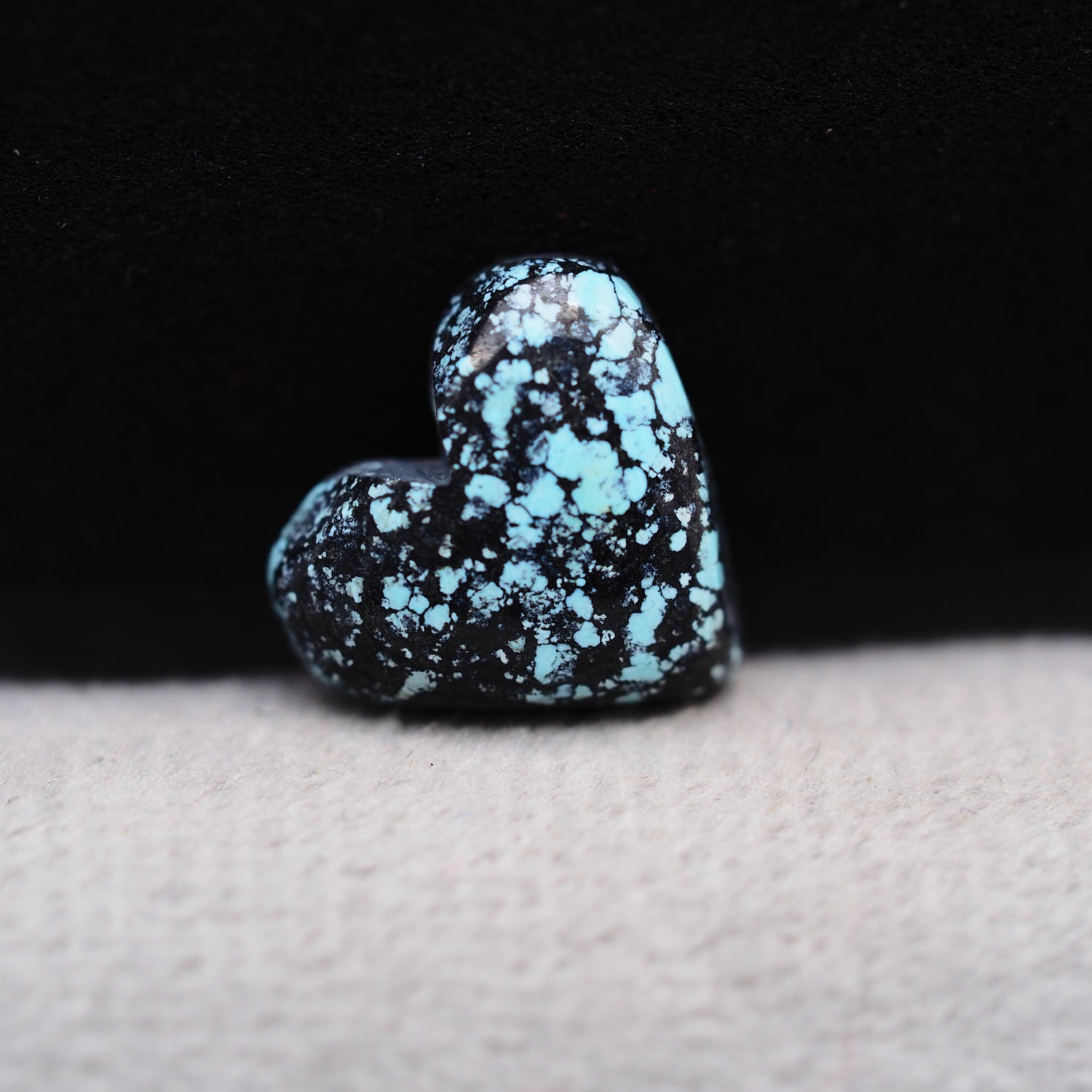 Natural Tibetan Turquoise Cabochon Gemstone Heart Shape  12xx13x4 MM