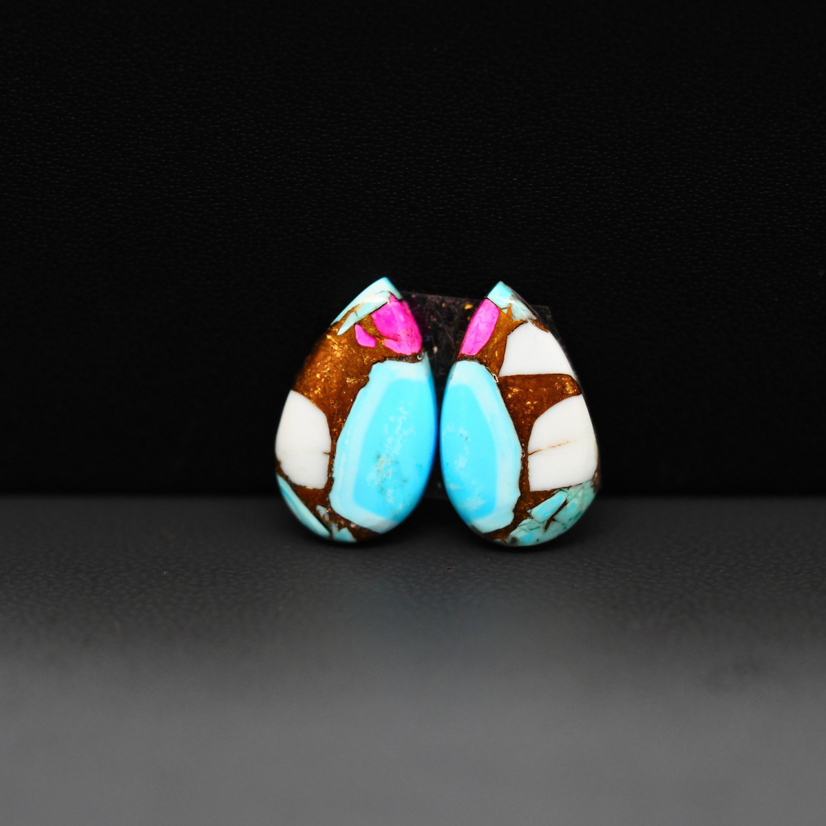 Cotton Candy Pair 19x11x3mm 13.5ct