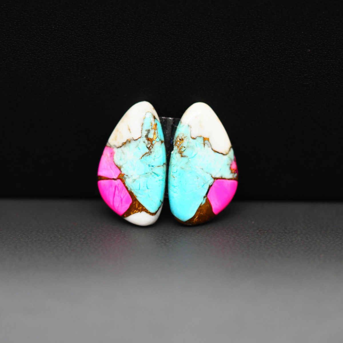 Cotton Candy Pair 19x11x3mm 10.5ct