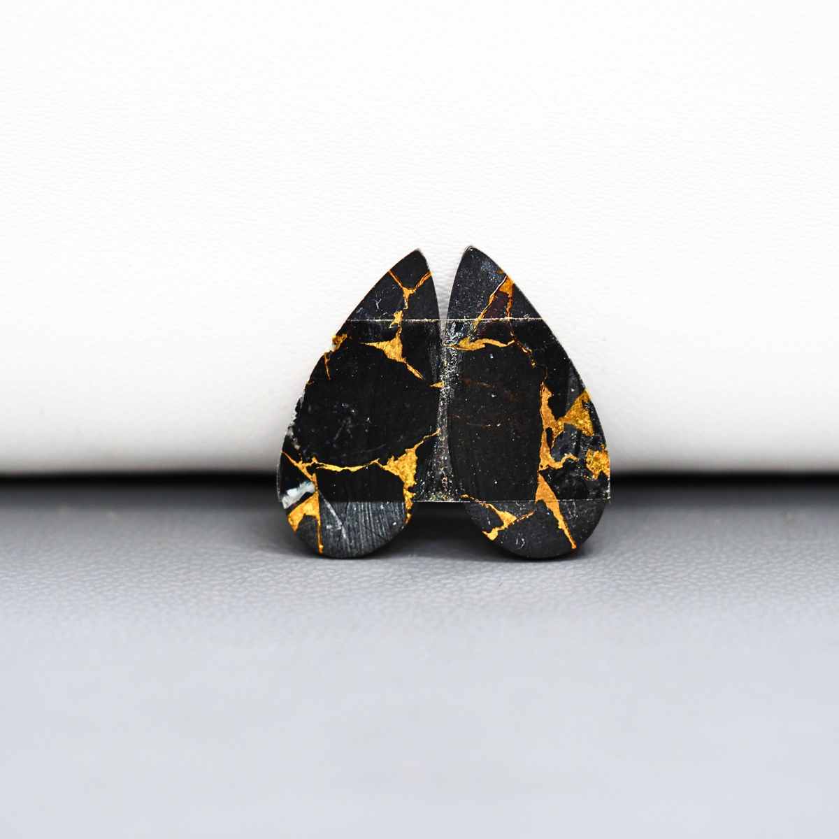 Kingman Black Buffalo Copper Composite Pear Cabochon Pair 21x8x4mm 12.5ct - black stone with bright copper veins - Pedra Gems