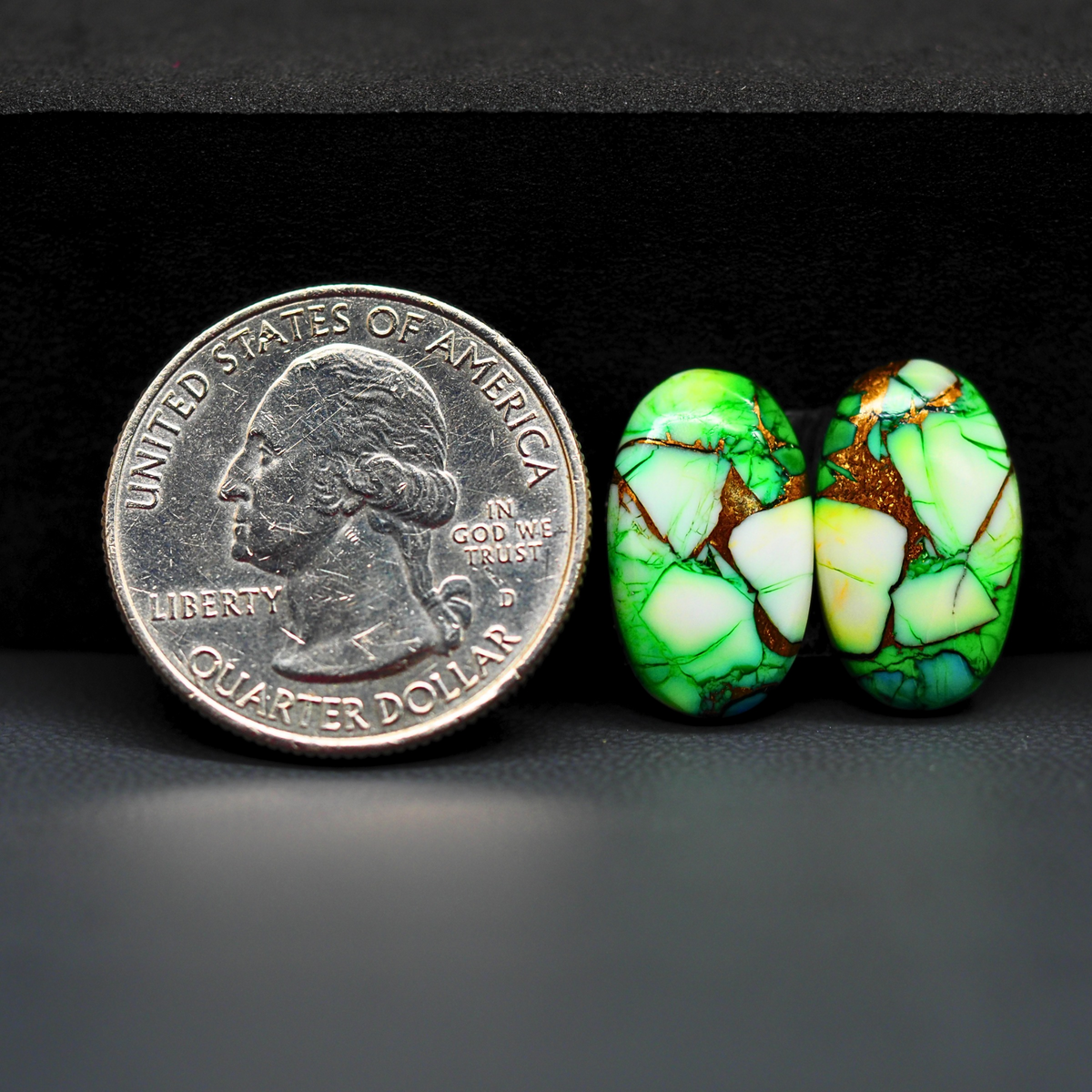 Peacock Dahlia composite pair 17x10x3mm 12ct oval cabochon - photo 1