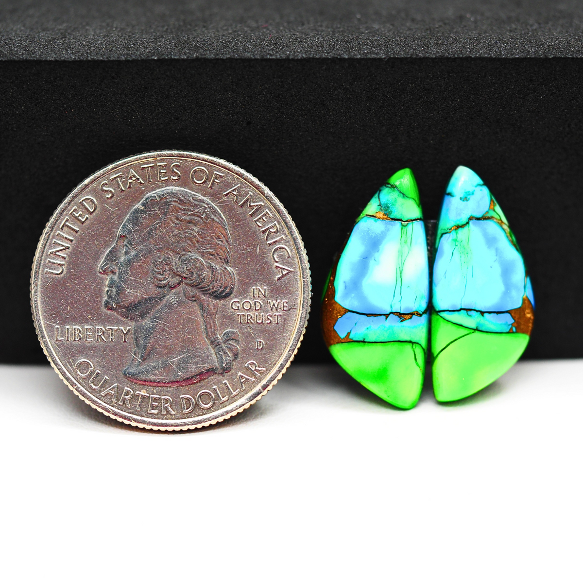 Peacock Dahlia composite pair 20x9x3mm 10ct freeform cabochon - photo 1