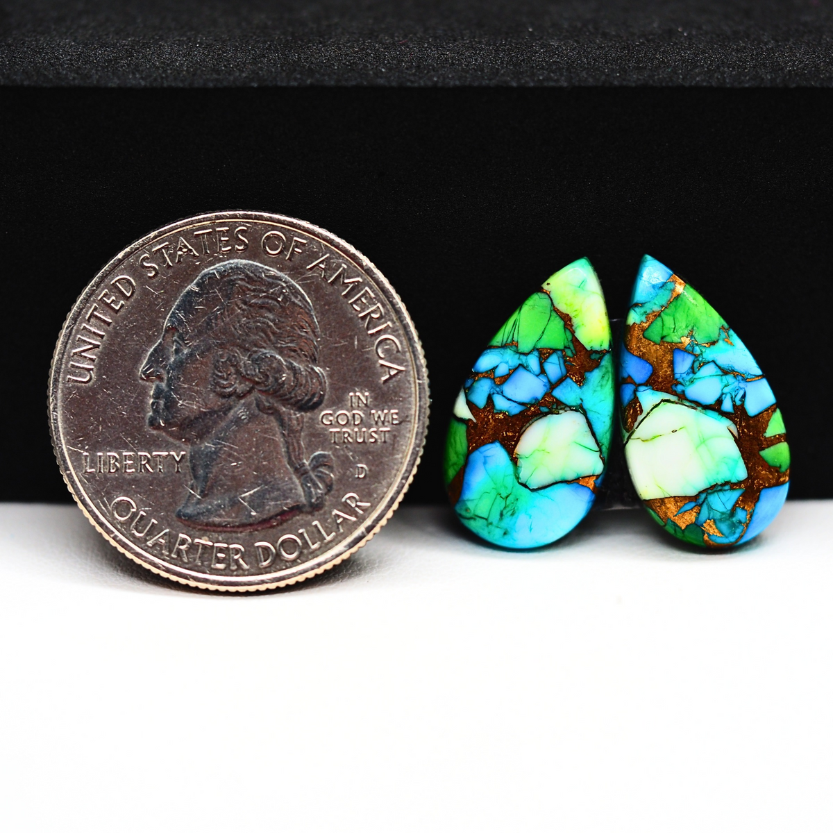 Peacock Dahlia composite pair 17x10x3mm 11.5ct pear cabochon - photo 1