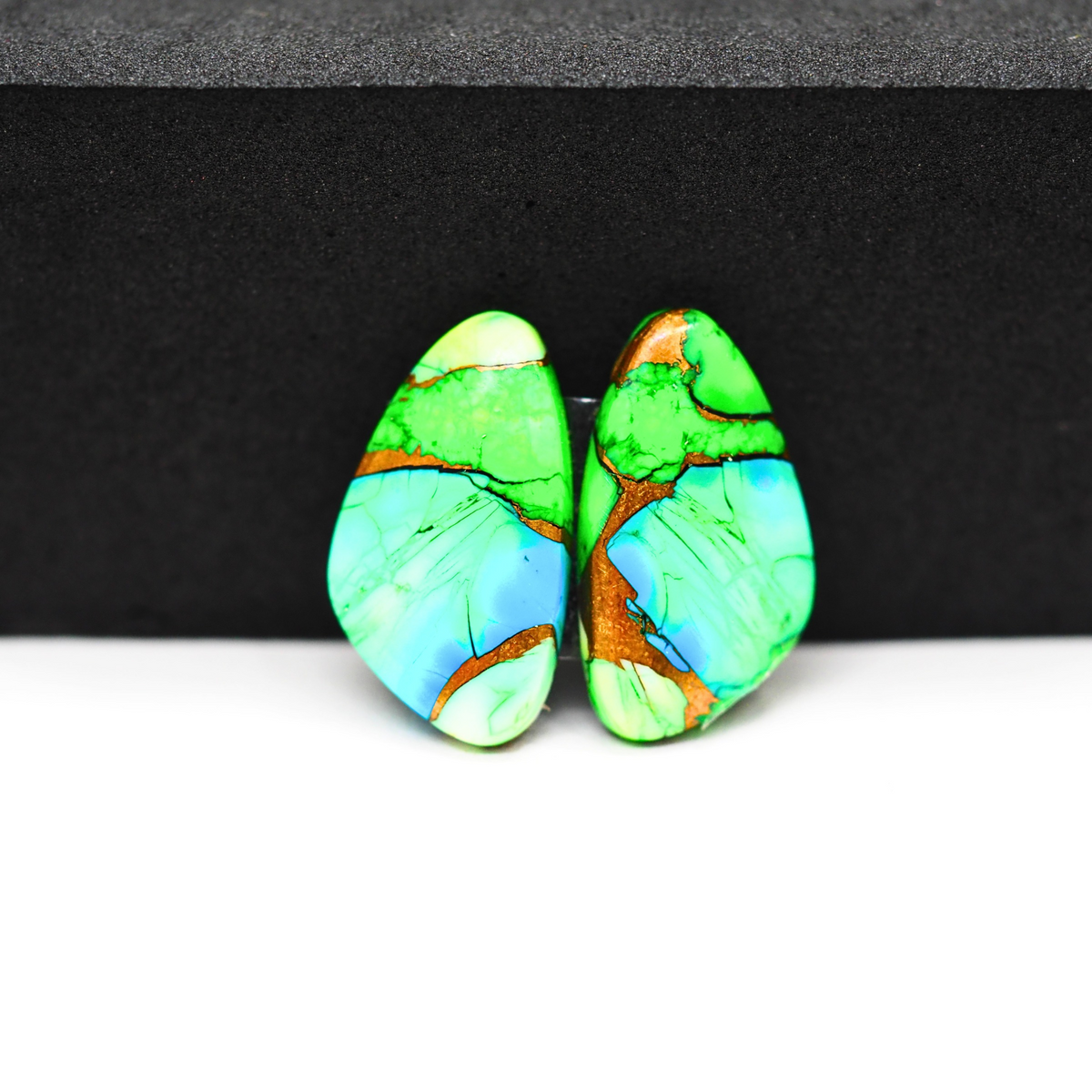 Peacock Dahlia composite pair 20x11x3mm 13.5ct freeform cabochon - photo 3