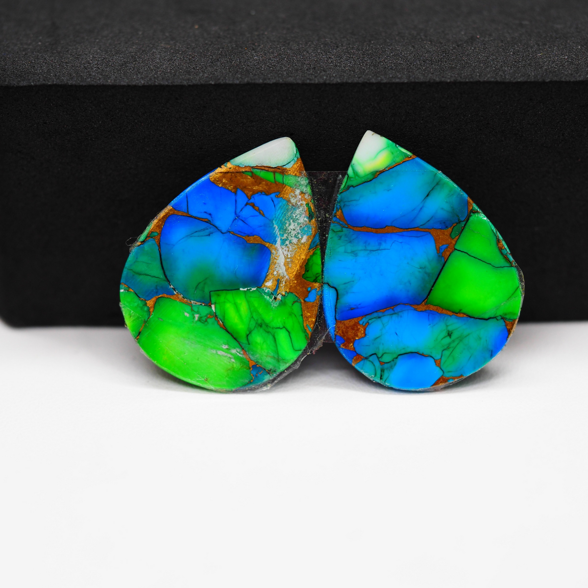Peacock Dahlia composite pair 27x20x3mm 30.5ct pear cabochon - photo 3