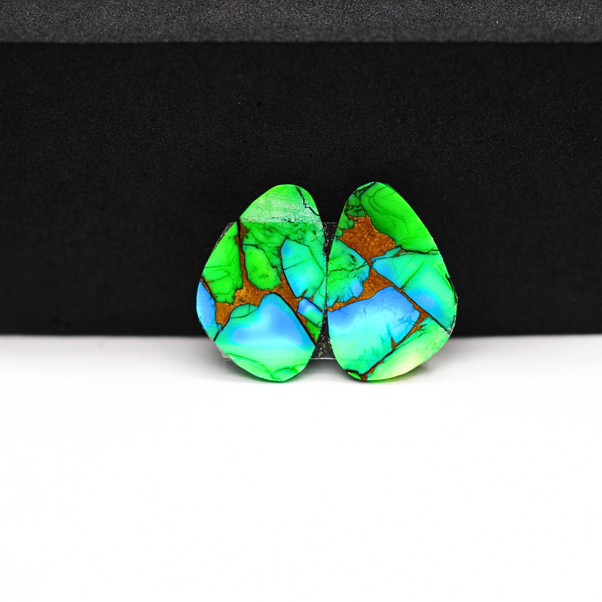 Peacock Dahlia composite pair 17x11x3mm 11ct freeform cabochon - photo 3