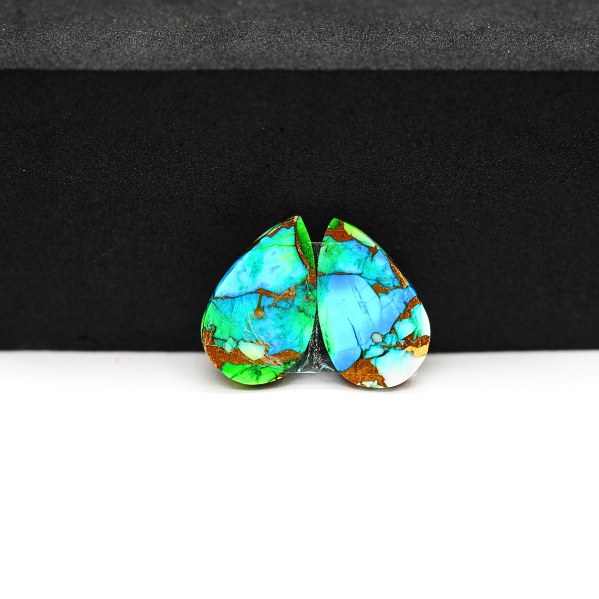 Peacock Dahlia composite pair 16x10x3mm 10ct pear cabochon - photo 3
