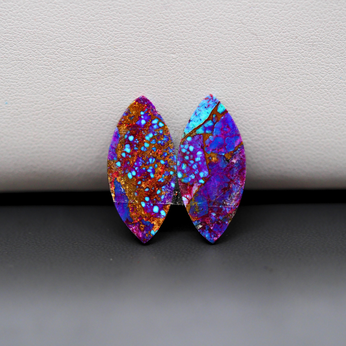 Stabilized Purple Mohave (Mojave) Turquoise marquise cabochon pair 23x10x3mm 20ct - purple with blue Kingman turquoise nuggets - photo 3 - Pedra Gems.