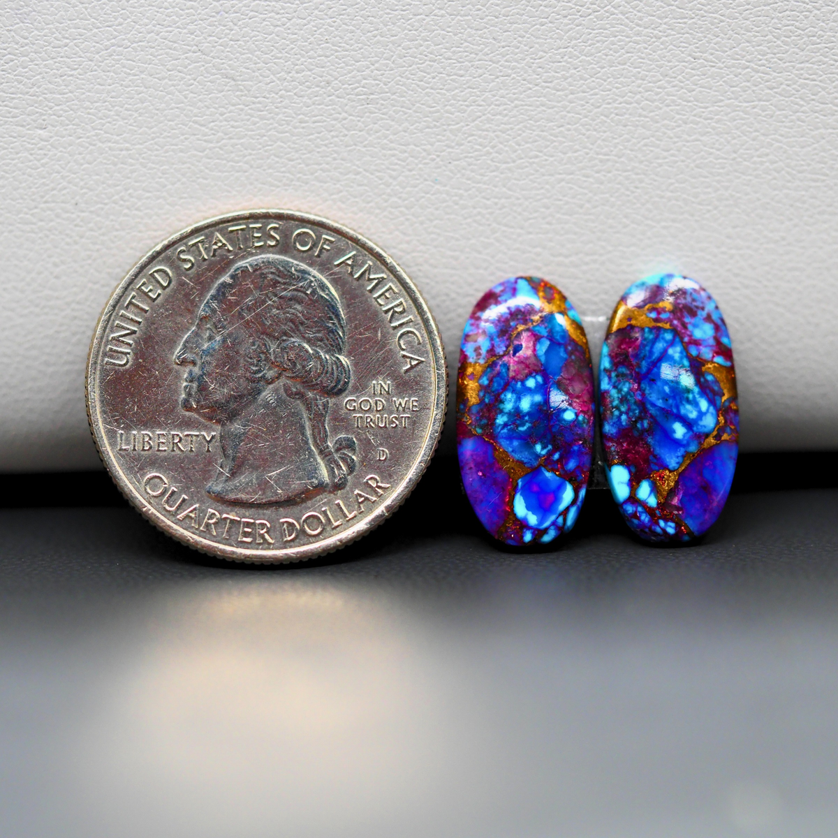 Stabilized Purple Mohave (Mojave) Turquoise oval cabochon pair 18x9x2mm 9.5ct - purple with blue Kingman turquoise nuggets - photo 1 - Pedra Gems.