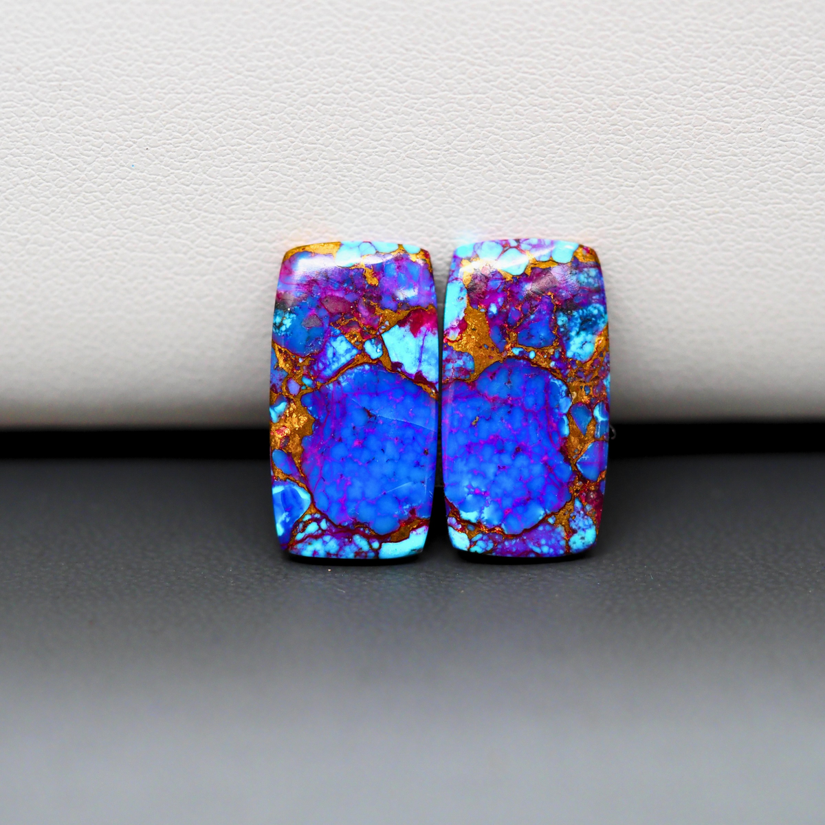 Stabilized Purple Mohave (Mojave) Turquoise rectangle cabochon pair 20x11x3mm 13ct - purple with blue Kingman turquoise nuggets - photo 2 - Pedra Gems.