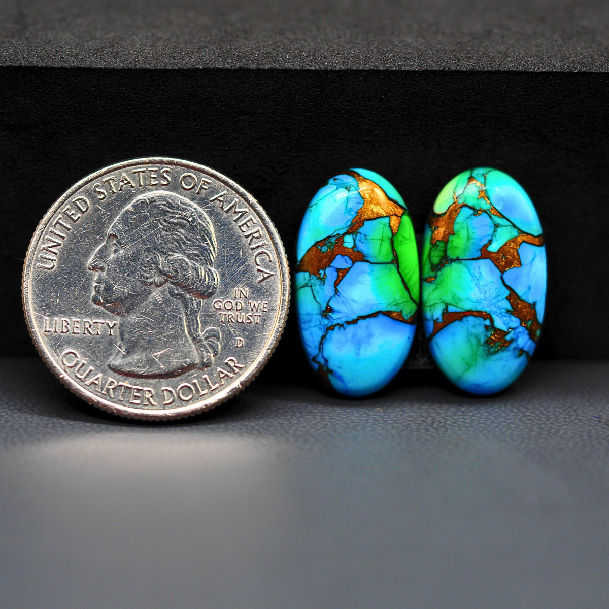 Peacock Dahlia composite pair 20x12x3mm 15.5ct oval cabochon - photo 1