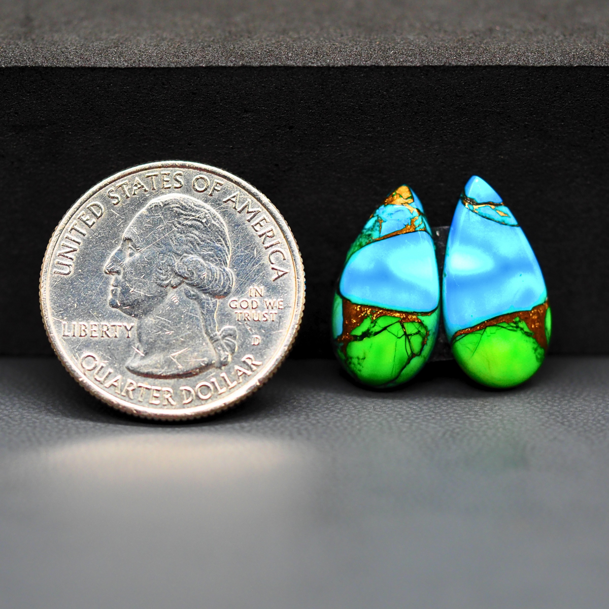 Peacock Dahlia composite pair 19x10x3mm 9.5ct pear cabochon - photo 1