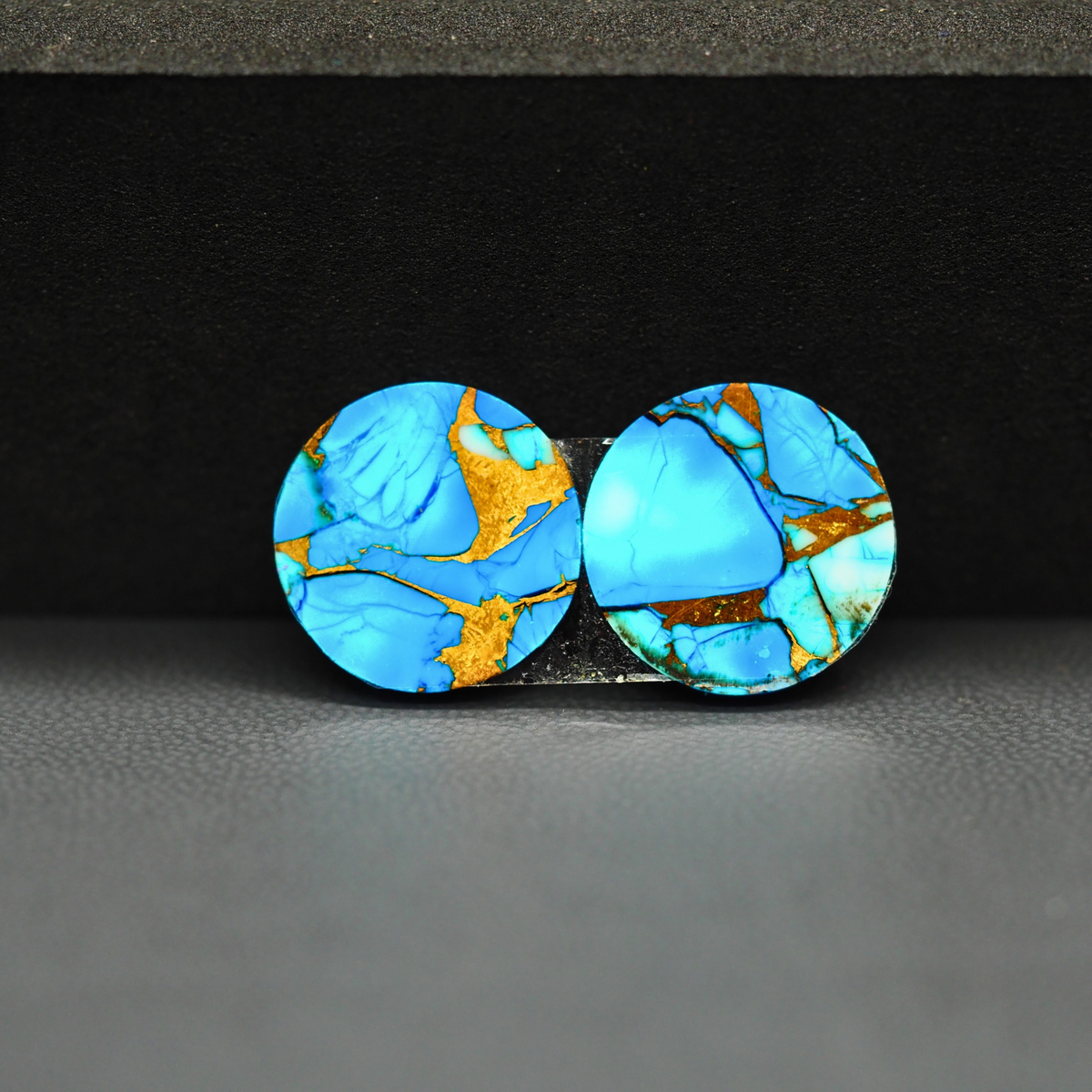 Kingman Ice Blue Dahlia Composite Round Cabochon Pair 15x15x3mm 14ct - icy blue and white stone with copper veining - Pedra Gems