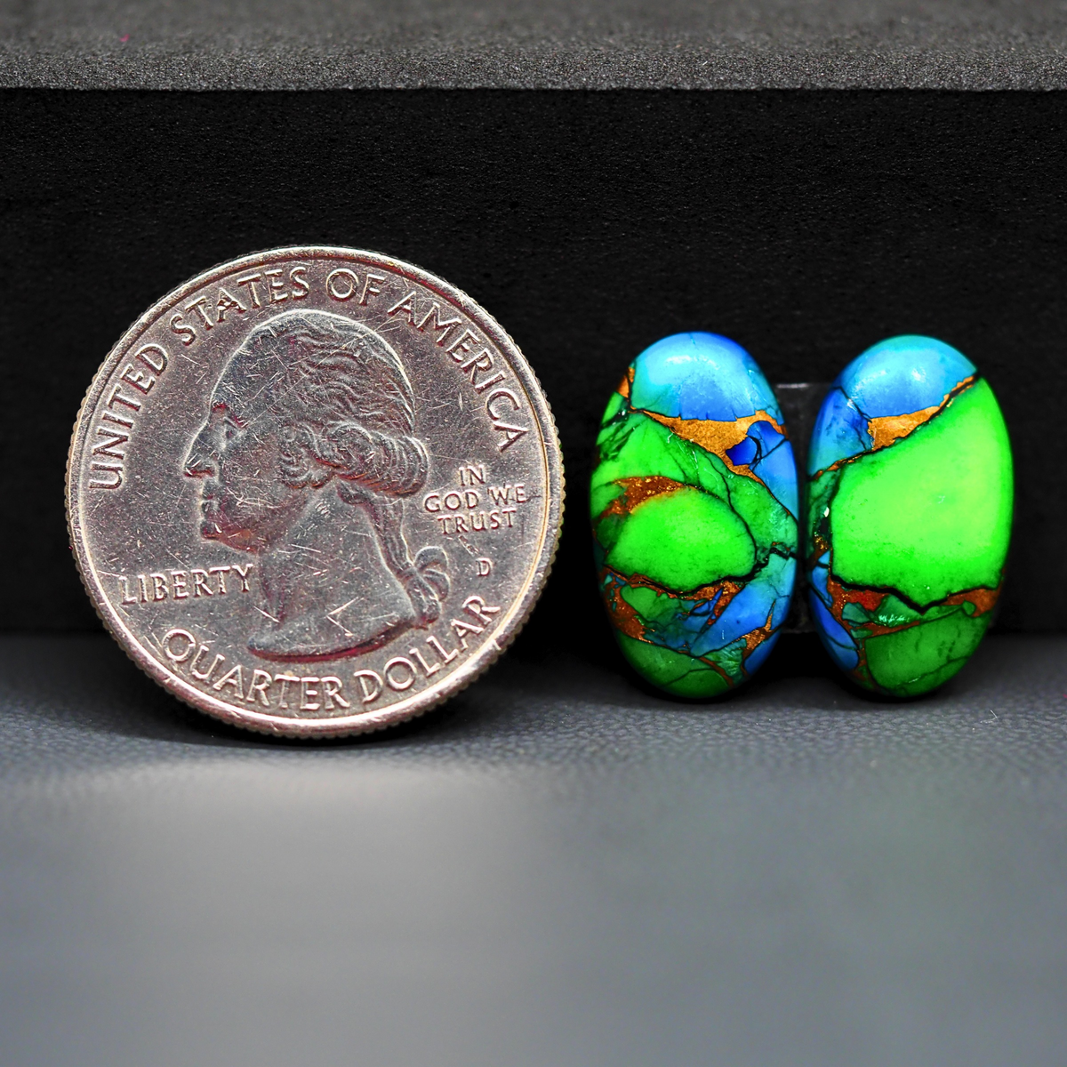 Peacock Dahlia composite pair 18x10x3mm 12ct oval cabochon - photo 1