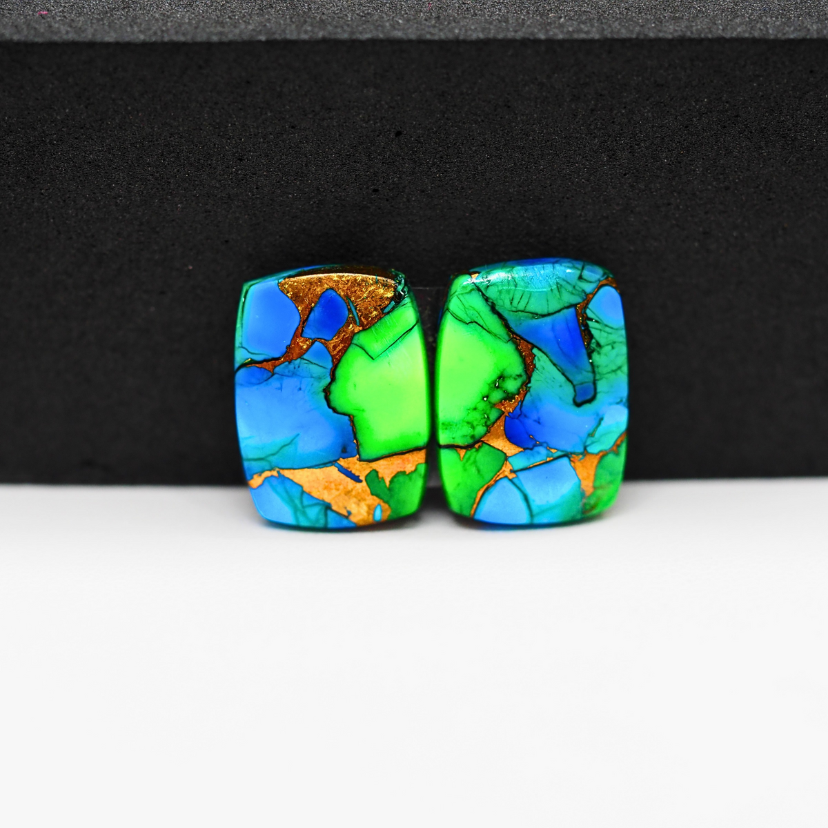 Peacock Dahlia composite pair 16x12x3mm 13.5ct cushion cabochon - photo 2