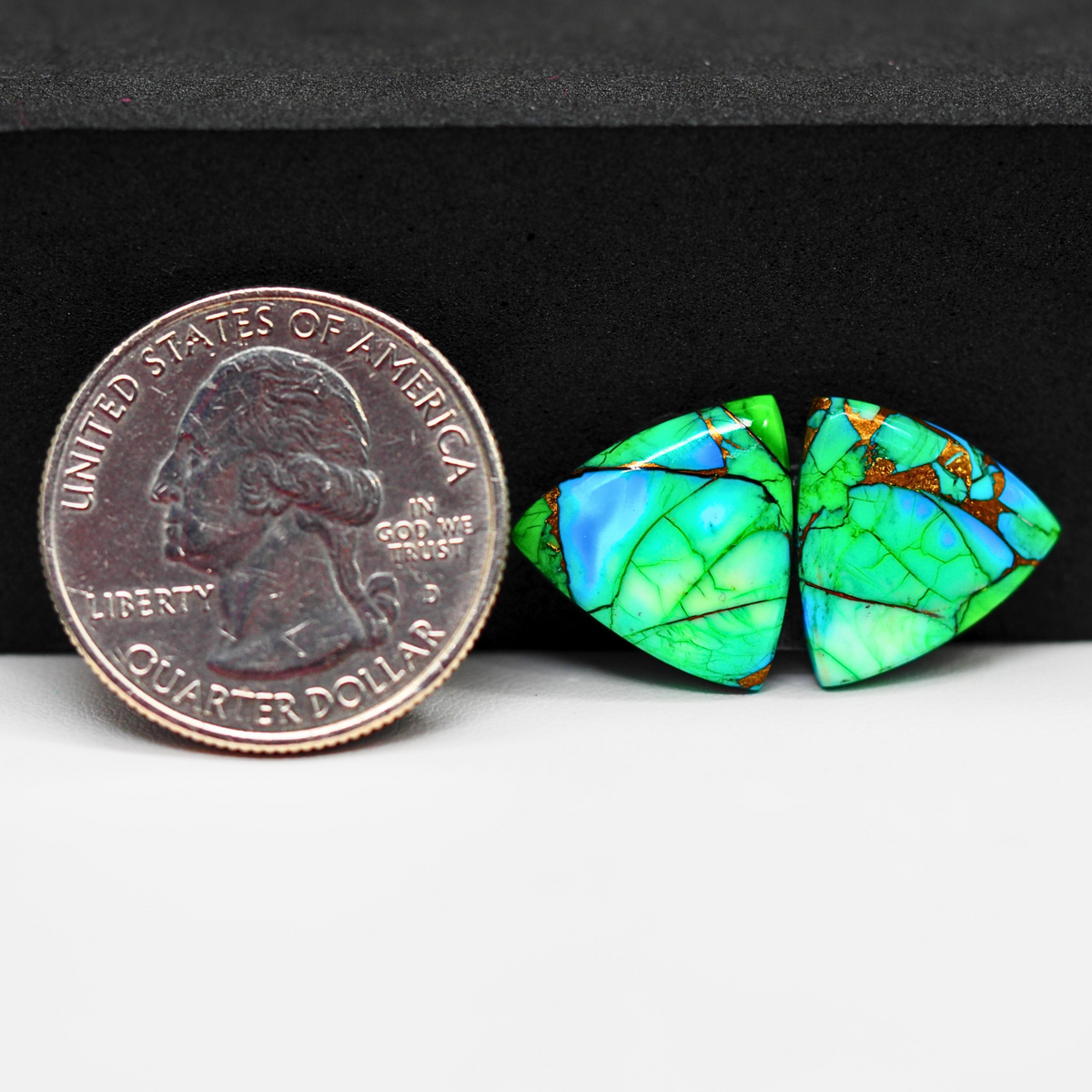 Peacock Dahlia composite pair 15x15x3mm 11.5ct trapezoid cabochon - photo 1