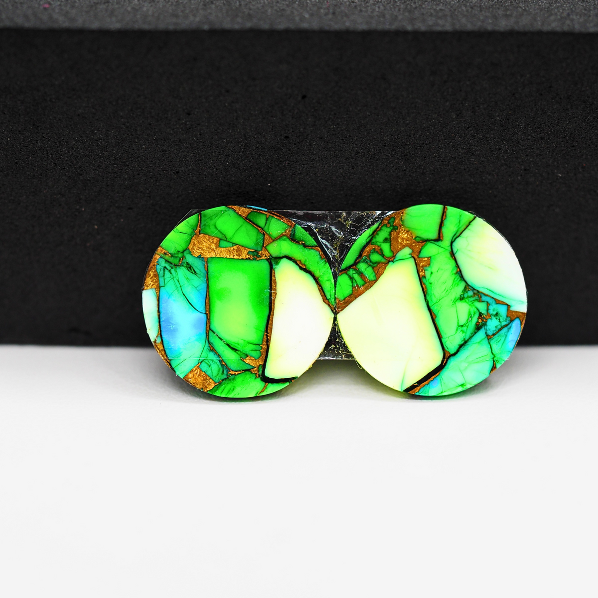 Peacock Dahlia composite pair 15x15x3mm 14.5ct round cabochon - photo 3
