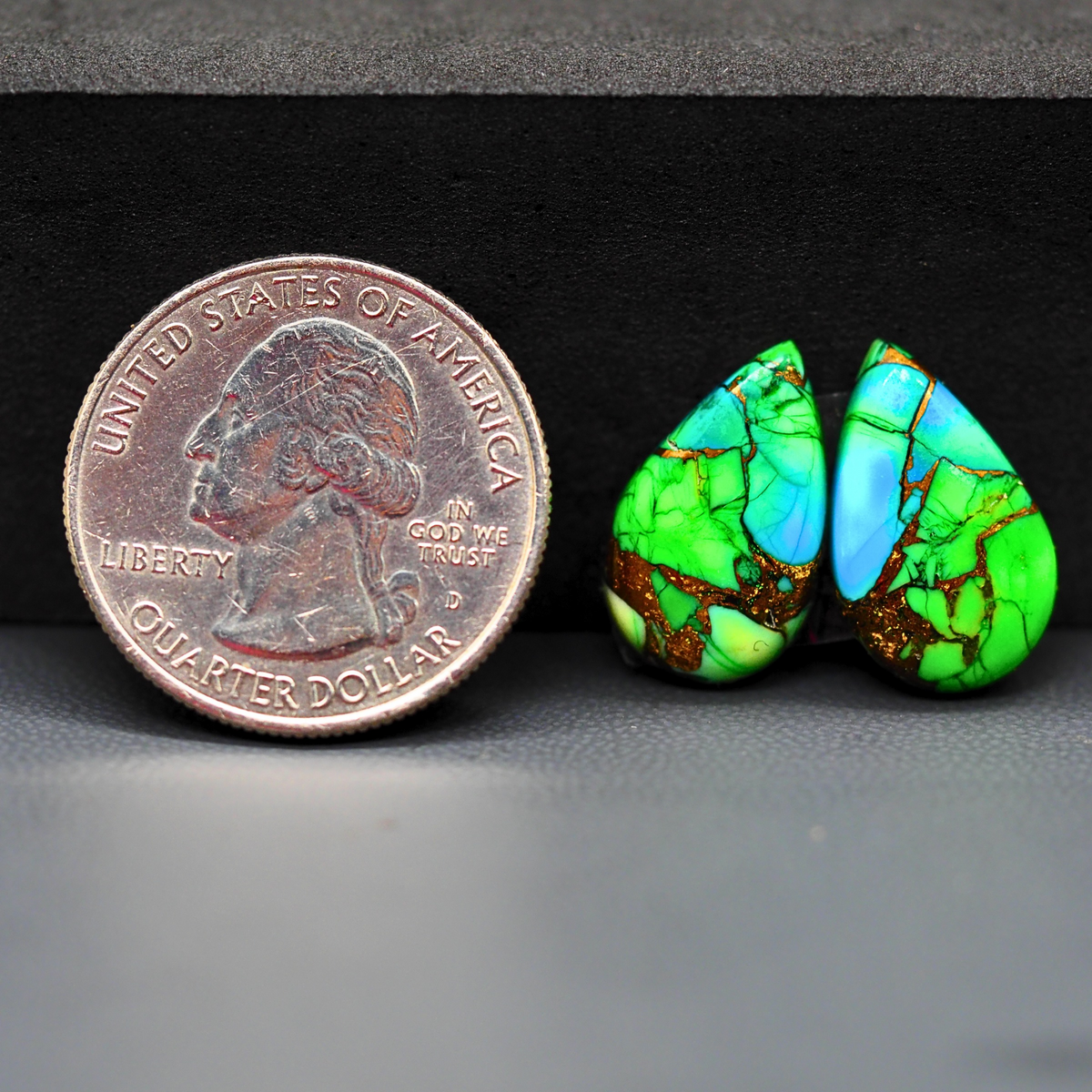 Peacock Dahlia composite pair 17x11x3mm 11ct pear cabochon - photo 1