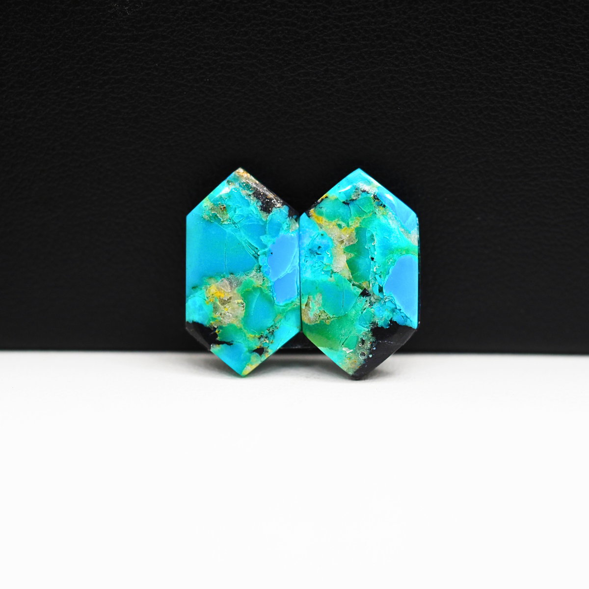Mohave Buffalo composite pair 19x11x3mm 9ct hexagon cabochon Kingman - photo 2