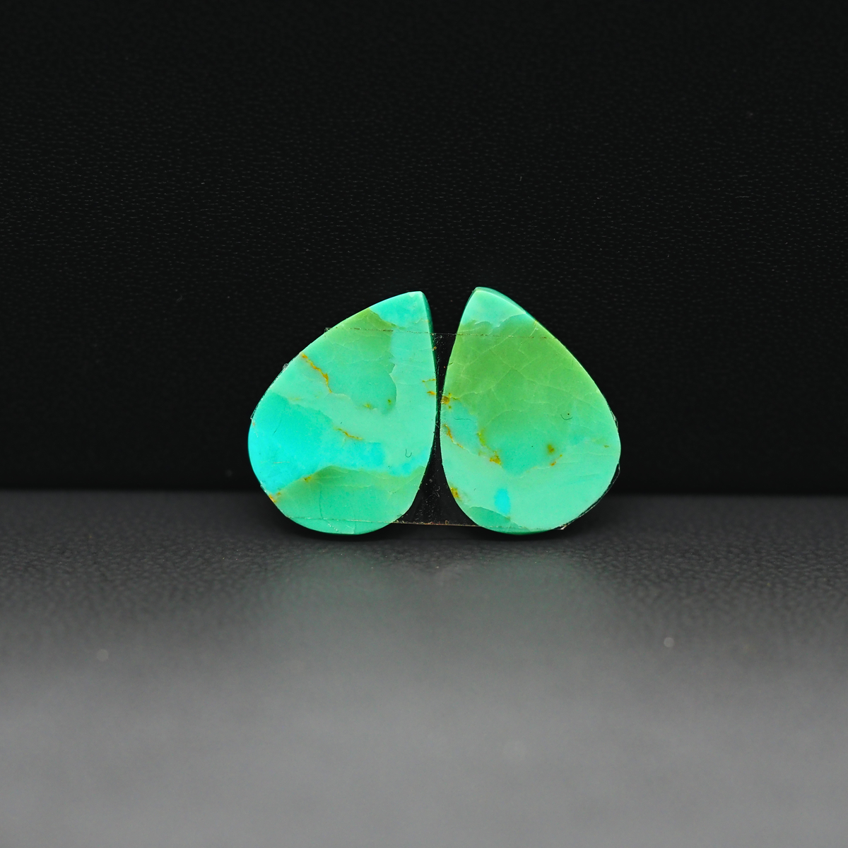 Mohave Mojave turquoise composite pair 17x11x3mm 8ct pear cabochon Kingman - photo 3
