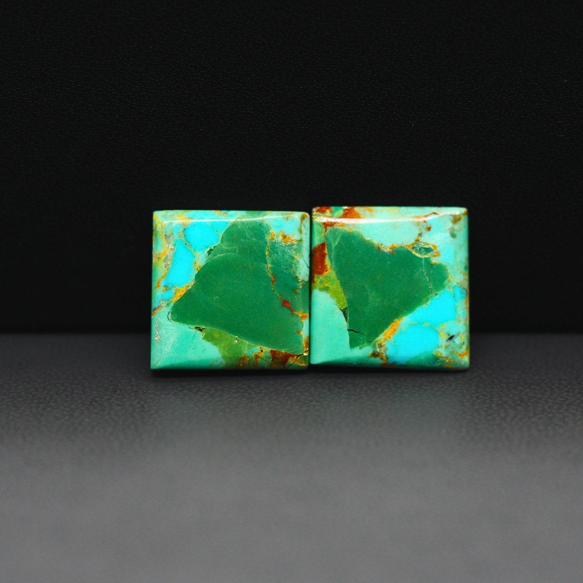 Mohave Mojave turquoise composite pair 15x15x3mm 15ct square cabochon Kingman - photo 2