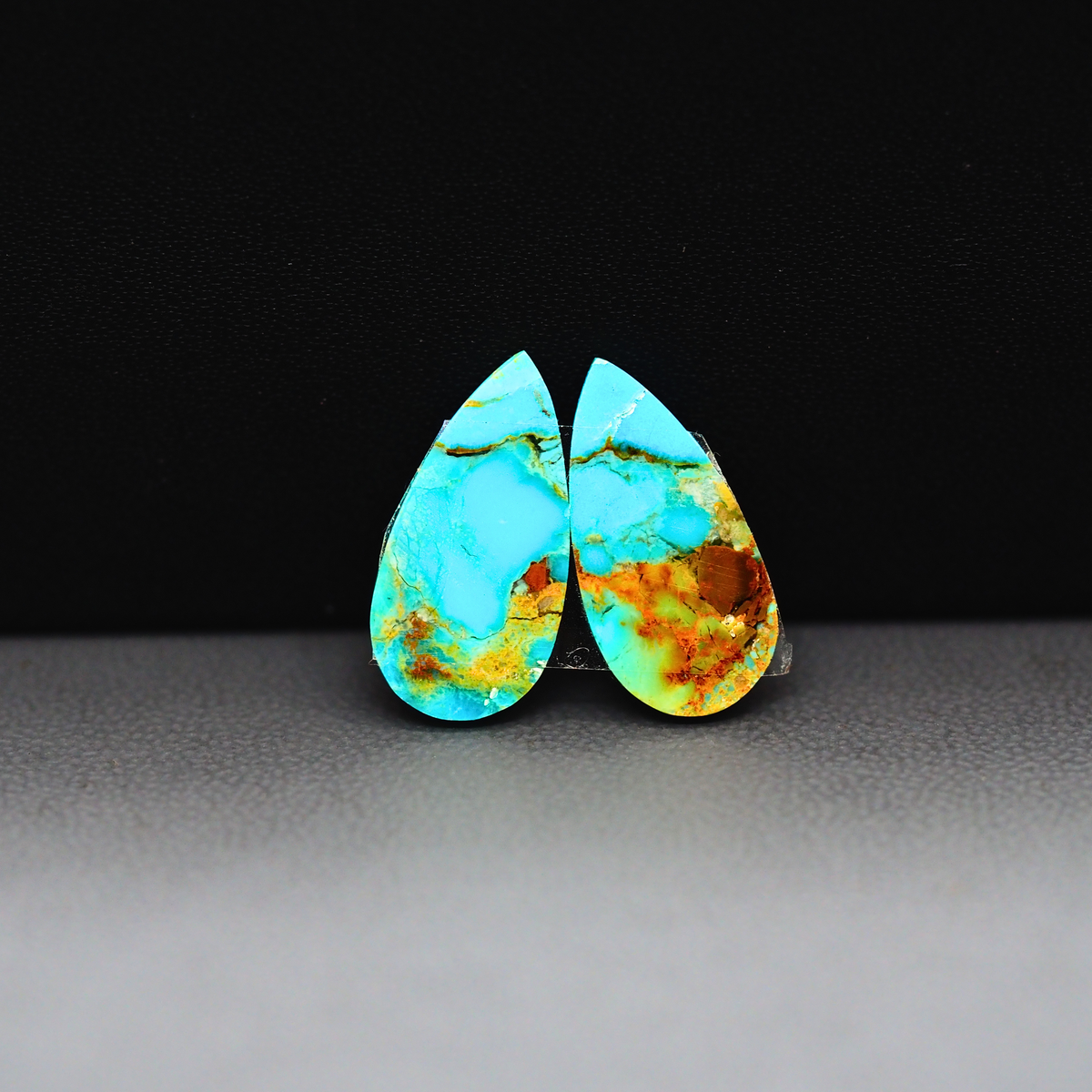 Mohave Mojave turquoise composite pair 18x9x3mm 8.5ct pear cabochon Kingman - photo 3